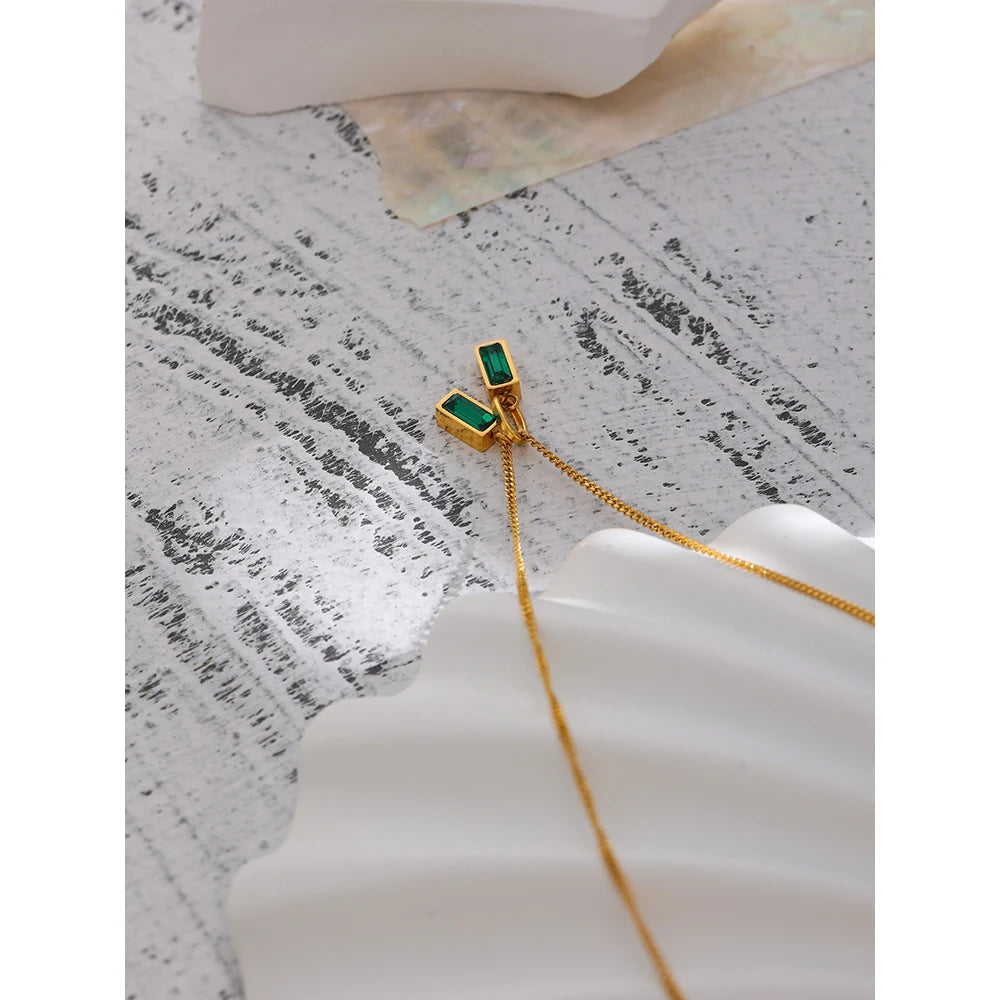 Green Cubic Zirconia Pendant Necklace