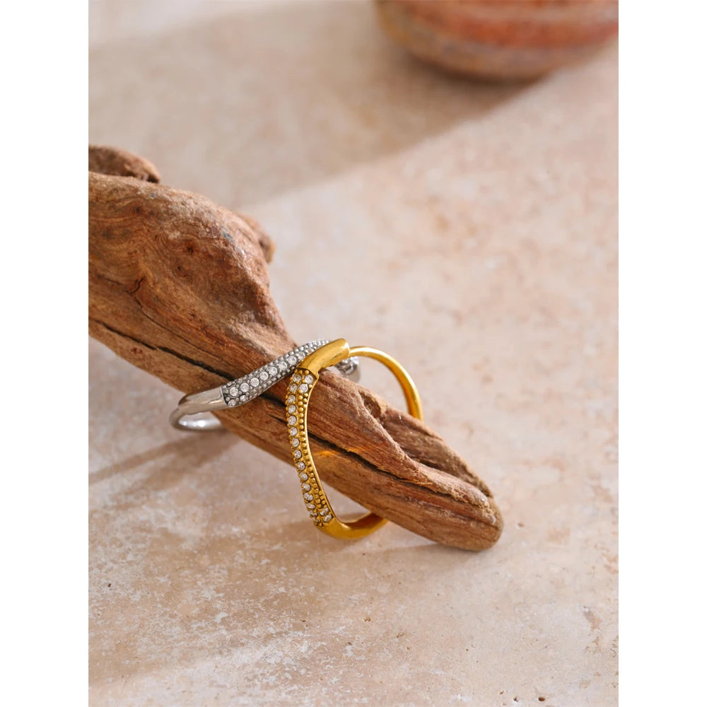 Adjustable Cubic Zirconia Inlaid Thin Ring