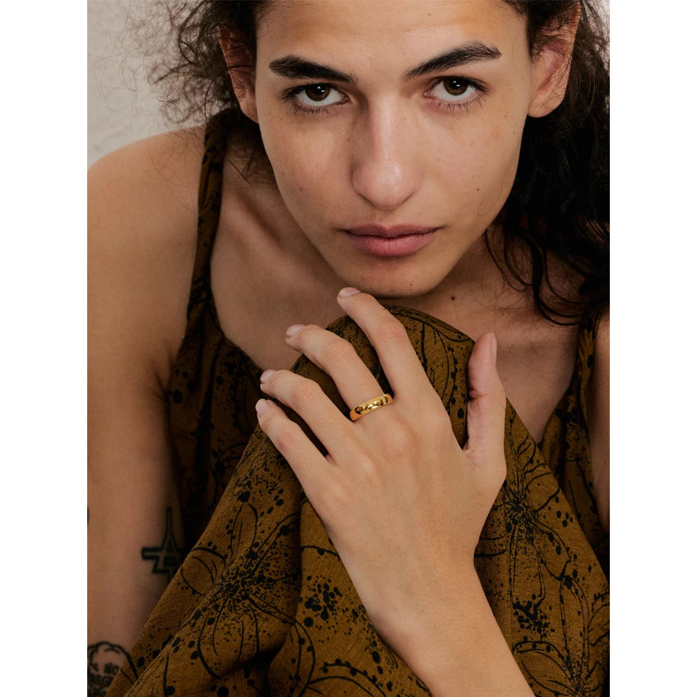 High Quality Polished Metal Cubic Zircon Ring