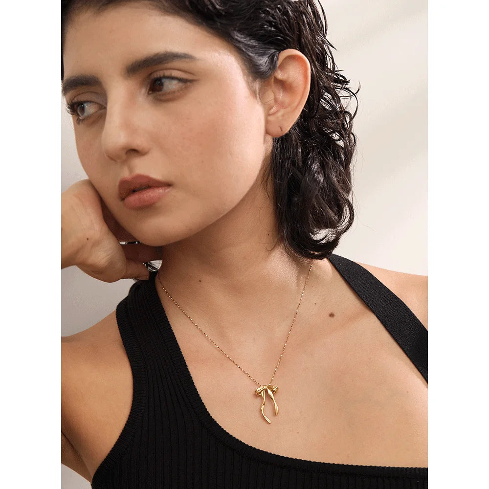 Bow Knot Necklace