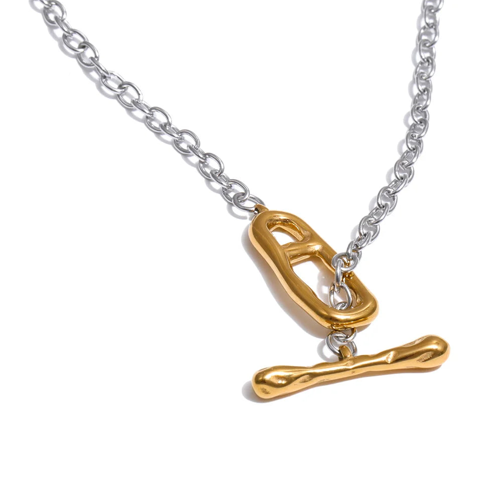 Chain Toggle-Clasps Long Distinctive Necklace